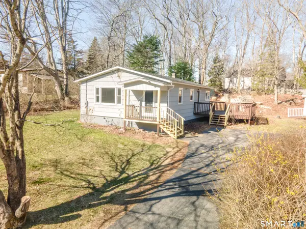 9 Stone Court, Ledyard, CT 06335
