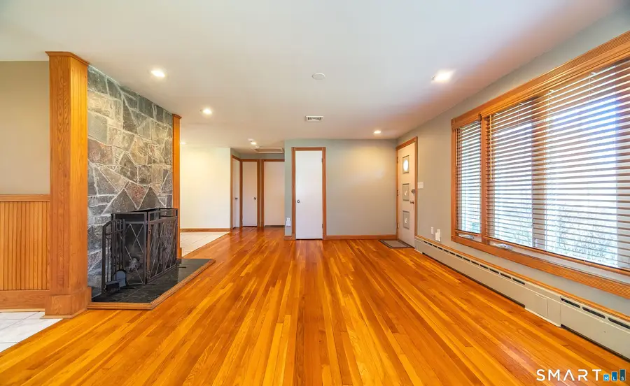 16 Featherbed Lane, Branford, CT 06405 - #3