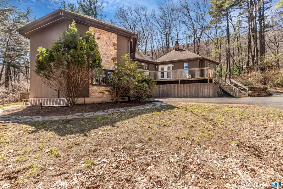 45 Panthorn Trail, Southington, CT 06489 - #2