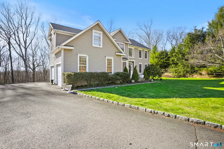 16 North Beech Tree Road, Brookfield, CT 06804 - #2