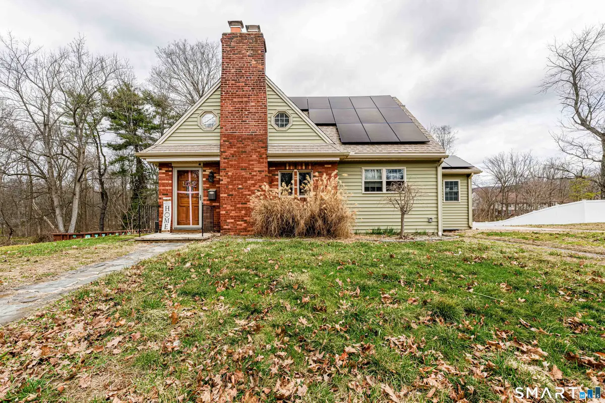 112 Orchard Street, Meriden, CT 06450 - #1