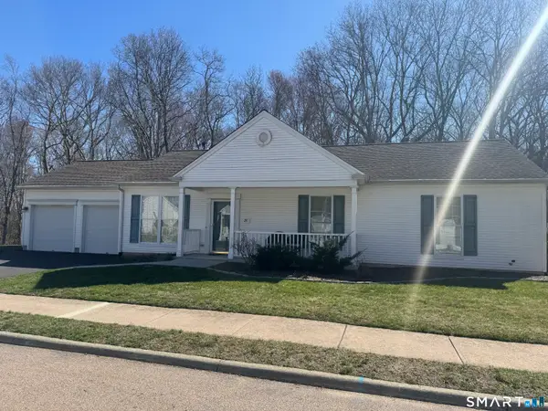 21 Beechwood Drive, Waterford, CT 06385