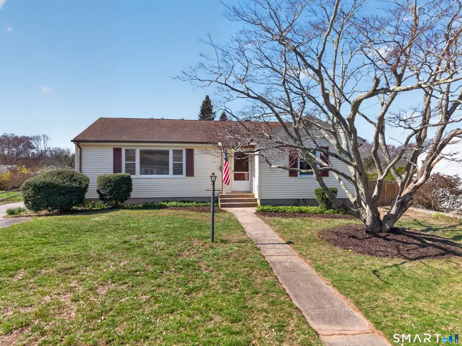 6 Cedar Street, Waterford, CT 06385 - #2