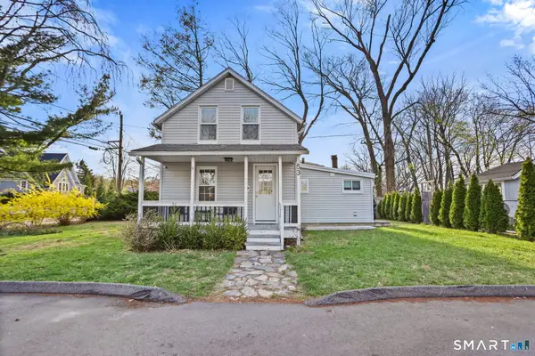 53 Maple Street, Darien, CT 06820