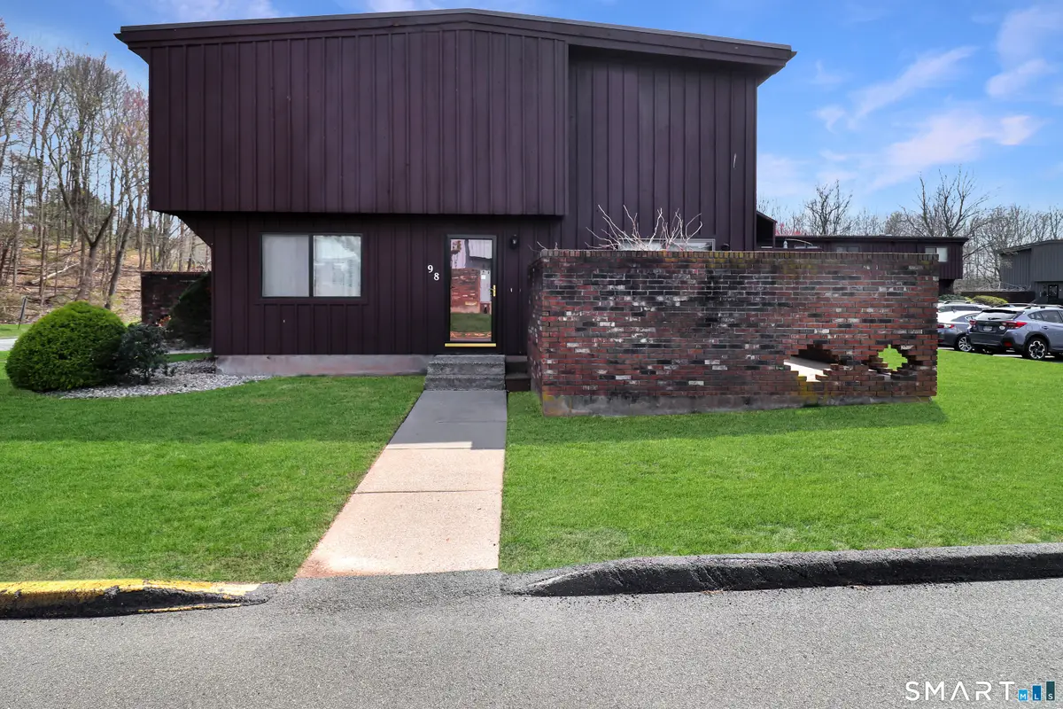 98 Webster Court #98, Newington, CT 06111 - #1