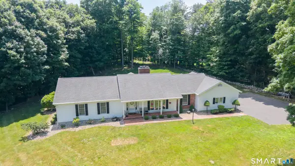 28 Wintergreen Hill Road, Danbury, CT 06811