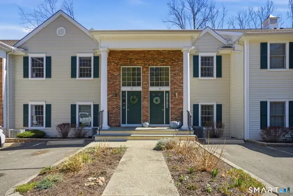 570 Danbury Road #16, Ridgefield, CT 06877