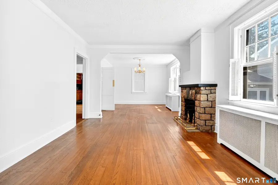 83 Hoyt Street, Darien, CT 06820 - #3