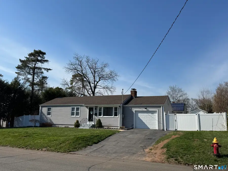 228 John Street, Newington, CT 06111 - #2