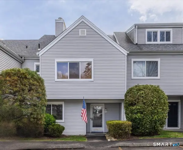 71 Country Place #71, Shelton, CT 06484