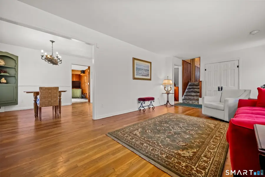 16 Sherwood Road, Ridgefield, CT 06877 - #3