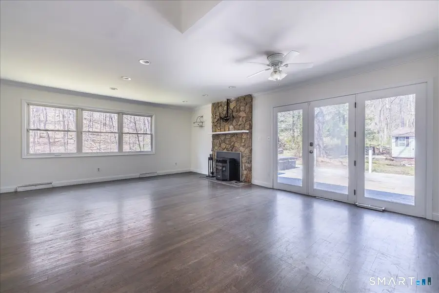 370 Quaker Farms Road, Southbury, CT 06488 - #2