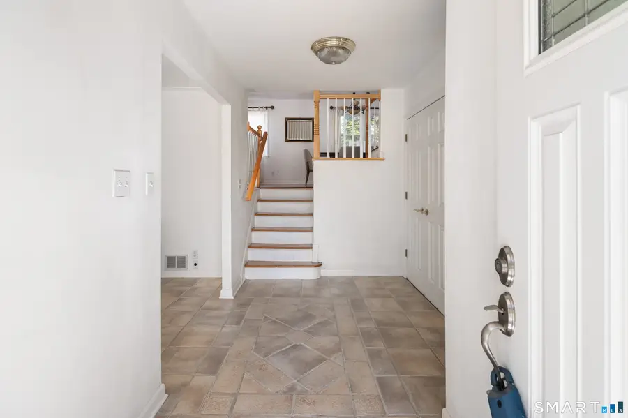 62 Bel Aire Drive, Stamford, CT 06905 - #2