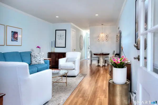 245 Unquowa Road #27, Fairfield, CT 06824