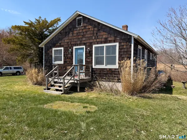 69 Daniel Avenue, Guilford, CT 06437