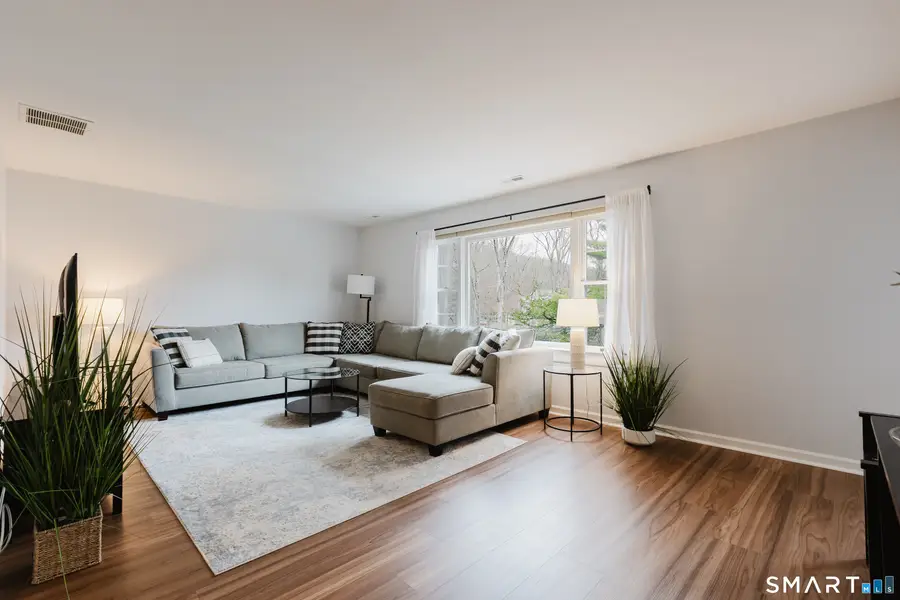 40 Village Walk #40, Wilton, CT 06897 - #3