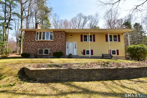 45 Grissom Road, Manchester, CT 06042