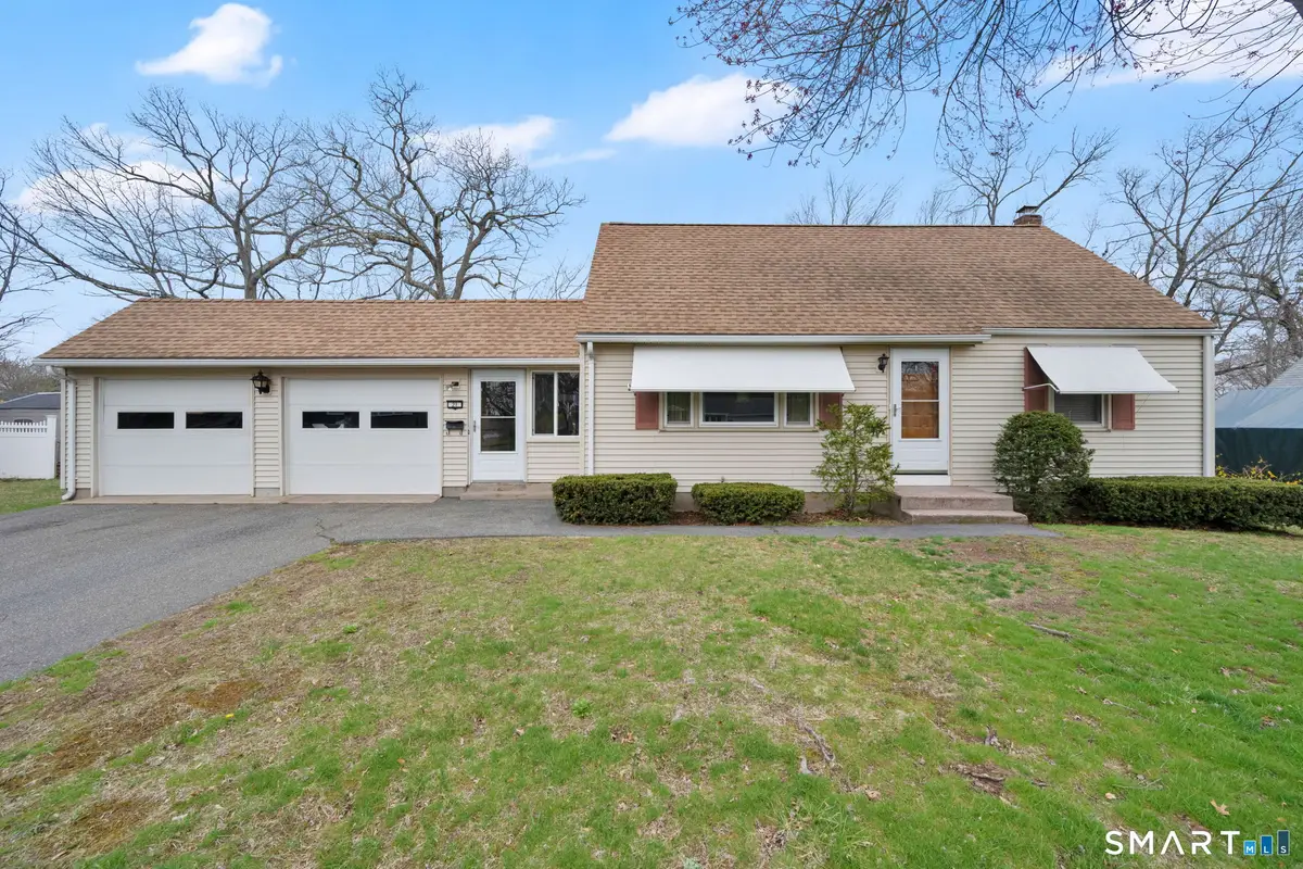 21 Light Street, Enfield, CT 06082 - #1