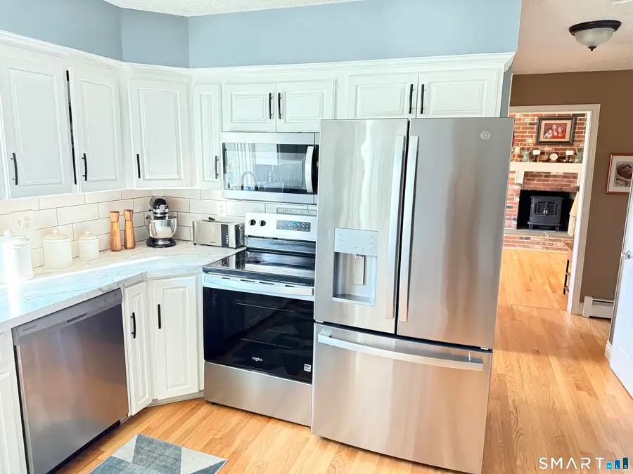 211 Robbins Road, Berlin, CT 06037 - #2