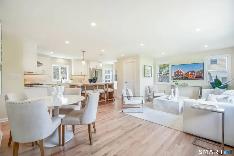 27 Brookdale Road, Fairfield, CT 06824 - #3