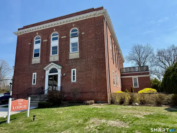 2459 Whitney Avenue #17, Hamden, CT 06518