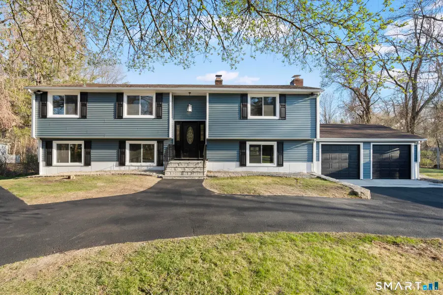 11 Lane Street, Shelton, CT 06484 - #2