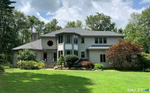 15 Black Pine Ridge, Ridgefield, CT 06877