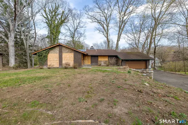 79 Loughran Avenue, Stamford, CT 06902