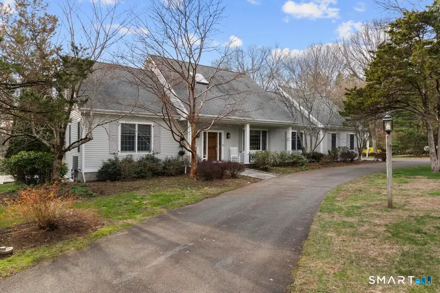 14 Cleft Rock Road, Woodbridge, CT 06525 - #2