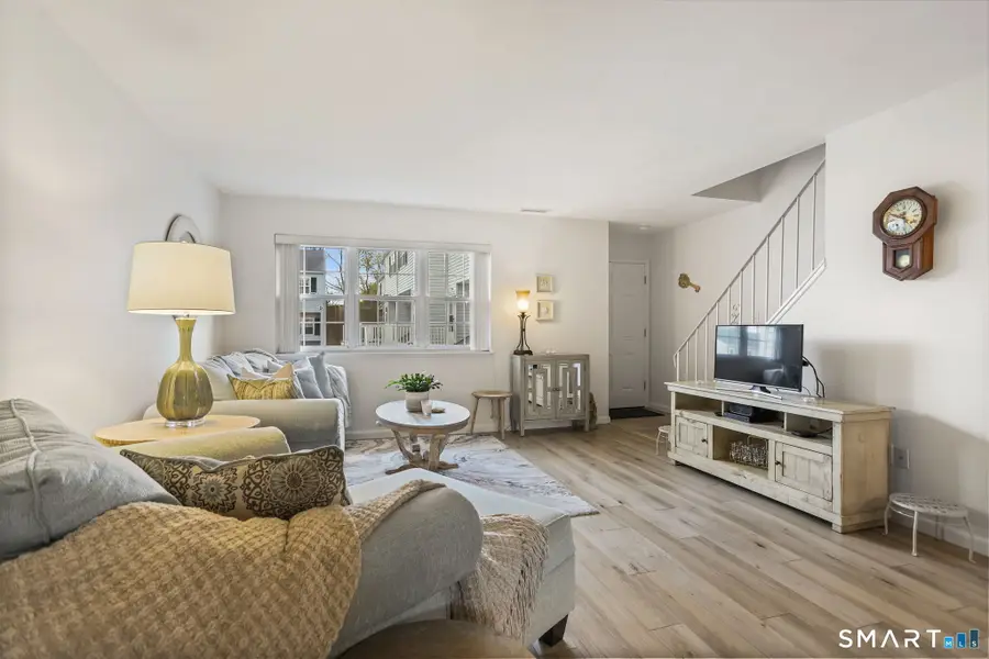 14 1/2 Fairview Avenue #B7, Norwalk, CT 06850 - #3