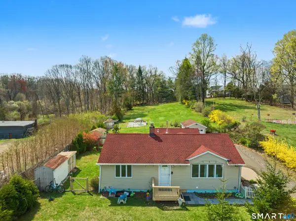 394 Clintonville Road, North Haven, CT 06473