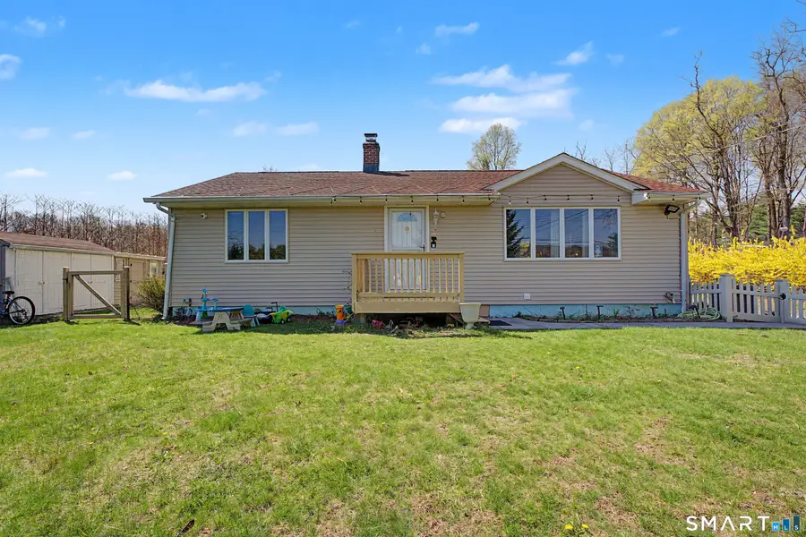 394 Clintonville Road, North Haven, CT 06473 - #2