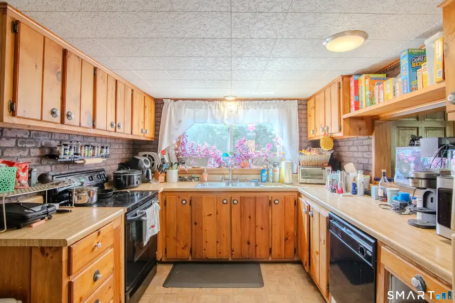 45 Navratil Road, Willington, CT 06279 - #3