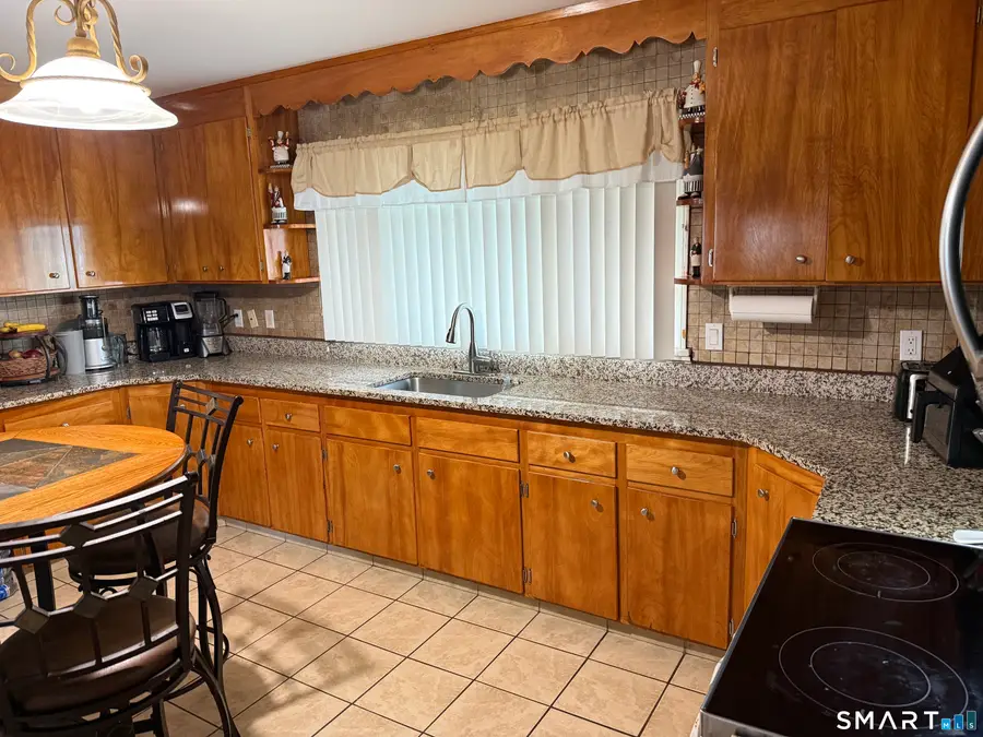 117 Courtland Avenue, Waterbury, CT 06705 - #3