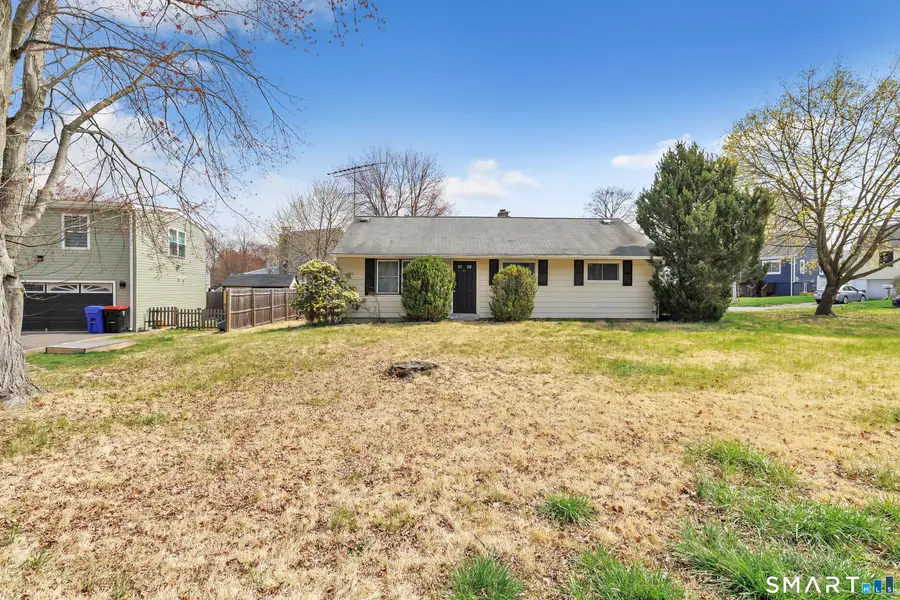 12 Hawthorne Drive, Norwalk, CT 06851 - #3