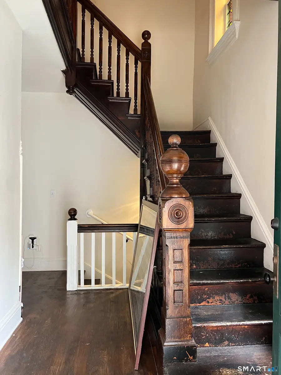 16 Lynwood Place, New Haven, CT 06511 - #3