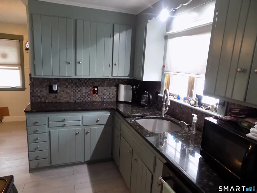 84 Putnam Street, Bristol, CT 06010 - #3