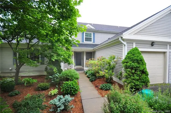 93 Litchfield Ponds Drive #93, Litchfield, CT 06759