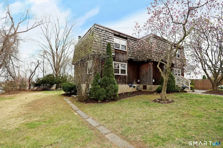 685 Knapps Highway, Fairfield, CT 06824 - #2