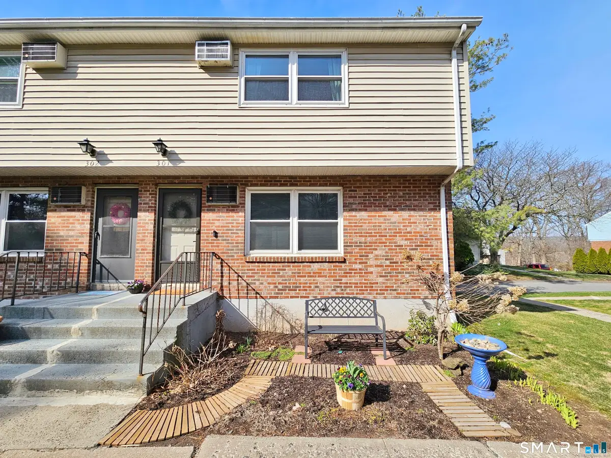 107 Blackstone Village #107, Meriden, CT 06450 - #1