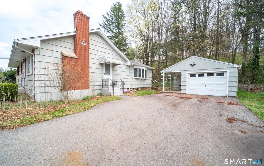 127 Bee Street, Meriden, CT 06450 - #3