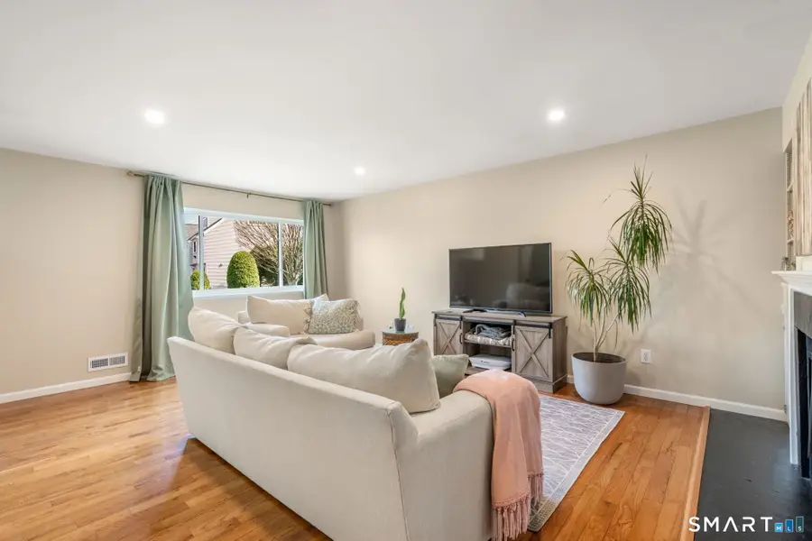 45 Country Place #45, Shelton, CT 06484 - #3