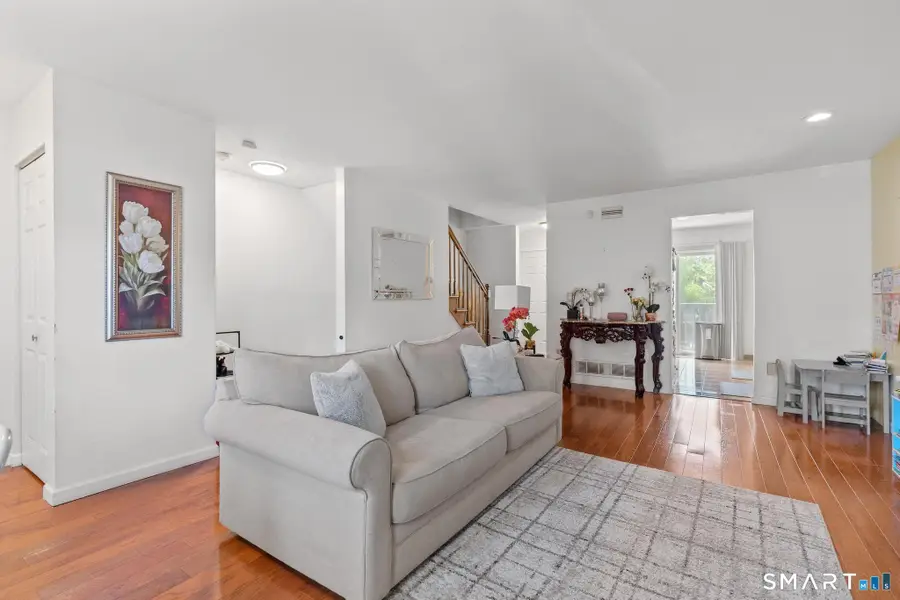193 Abbotsford Avenue #193, West Hartford, CT 06110 - #3