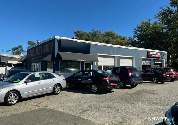 Address Withheld By Seller, Bridgeport, CT 06605