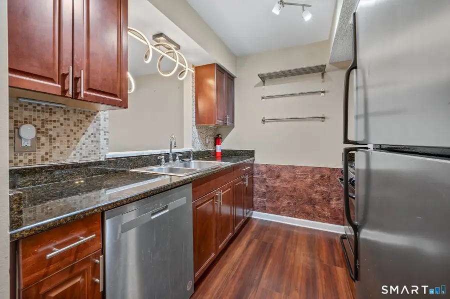 1690 Dixwell Avenue #C8, Hamden, CT 06514 - #3