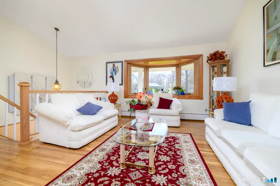 43 Hidden Brook Drive, Stamford, CT 06907 - #3