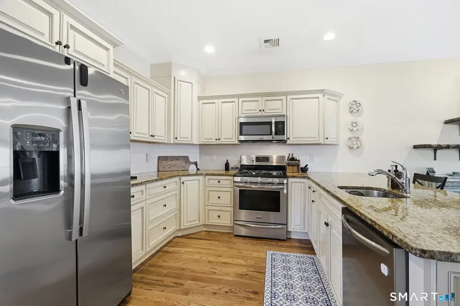 67 Aiken Street #B, Norwalk, CT 06851 - #3