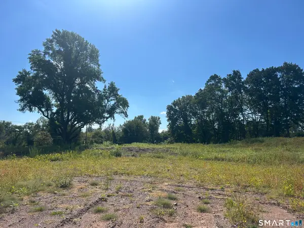 3-1 South South Main Street, East Granby, CT 06026