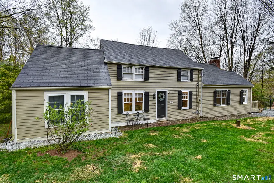 27 Chestnut Hill Road, Newtown, CT 06482 - #2