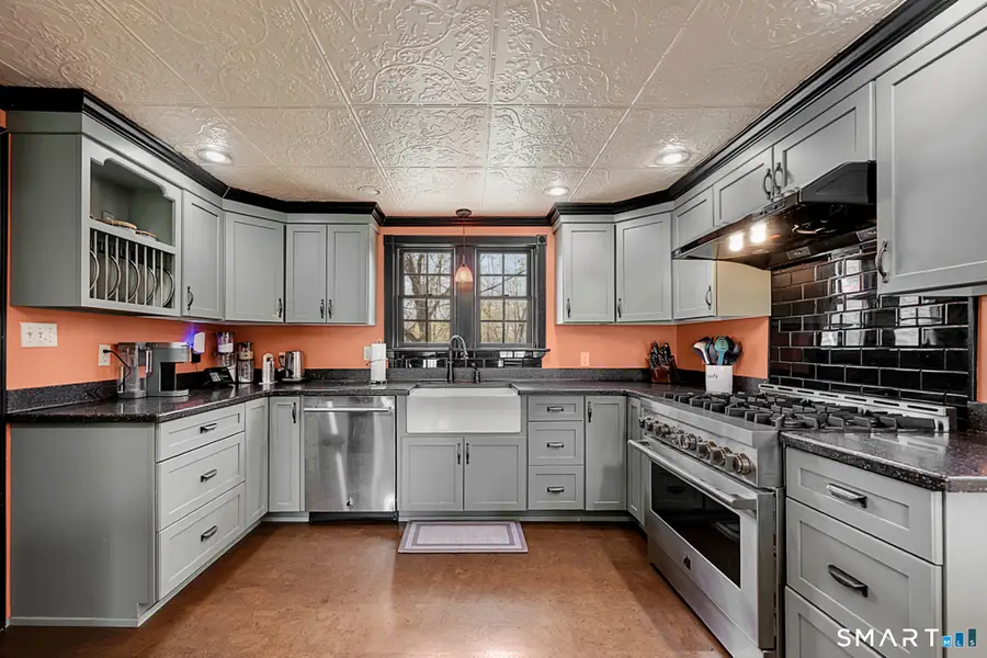 428 Palisado Avenue, Windsor, CT 06095 - #2